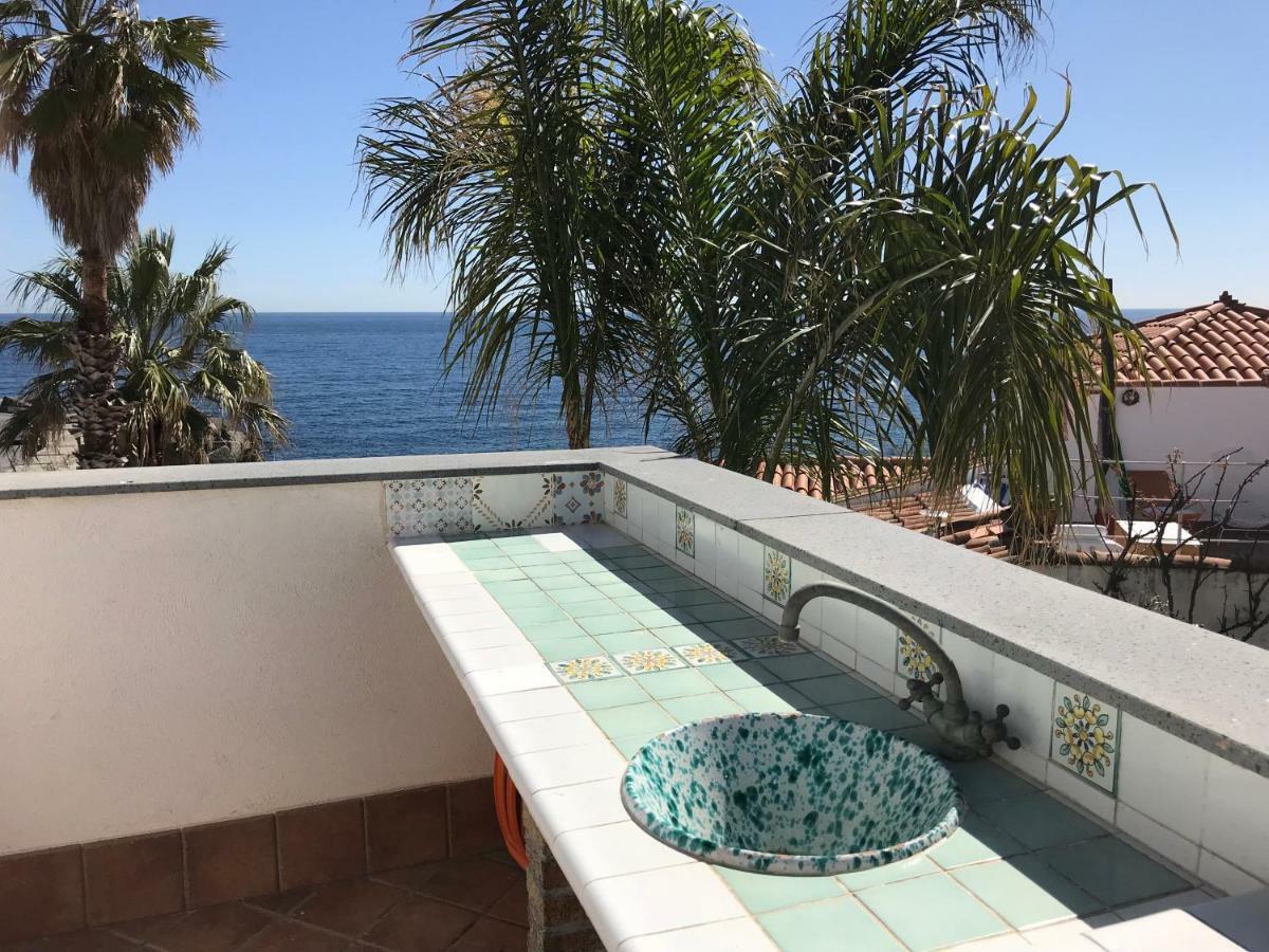 Blue54 - Pozzillo Sul Mare Fra L'Etna E Taormina Villa ภายนอก รูปภาพ